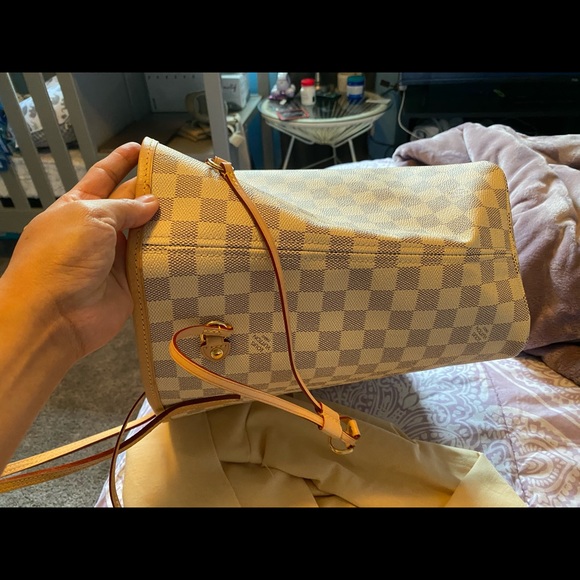 SOLD - Picture 12 of 16